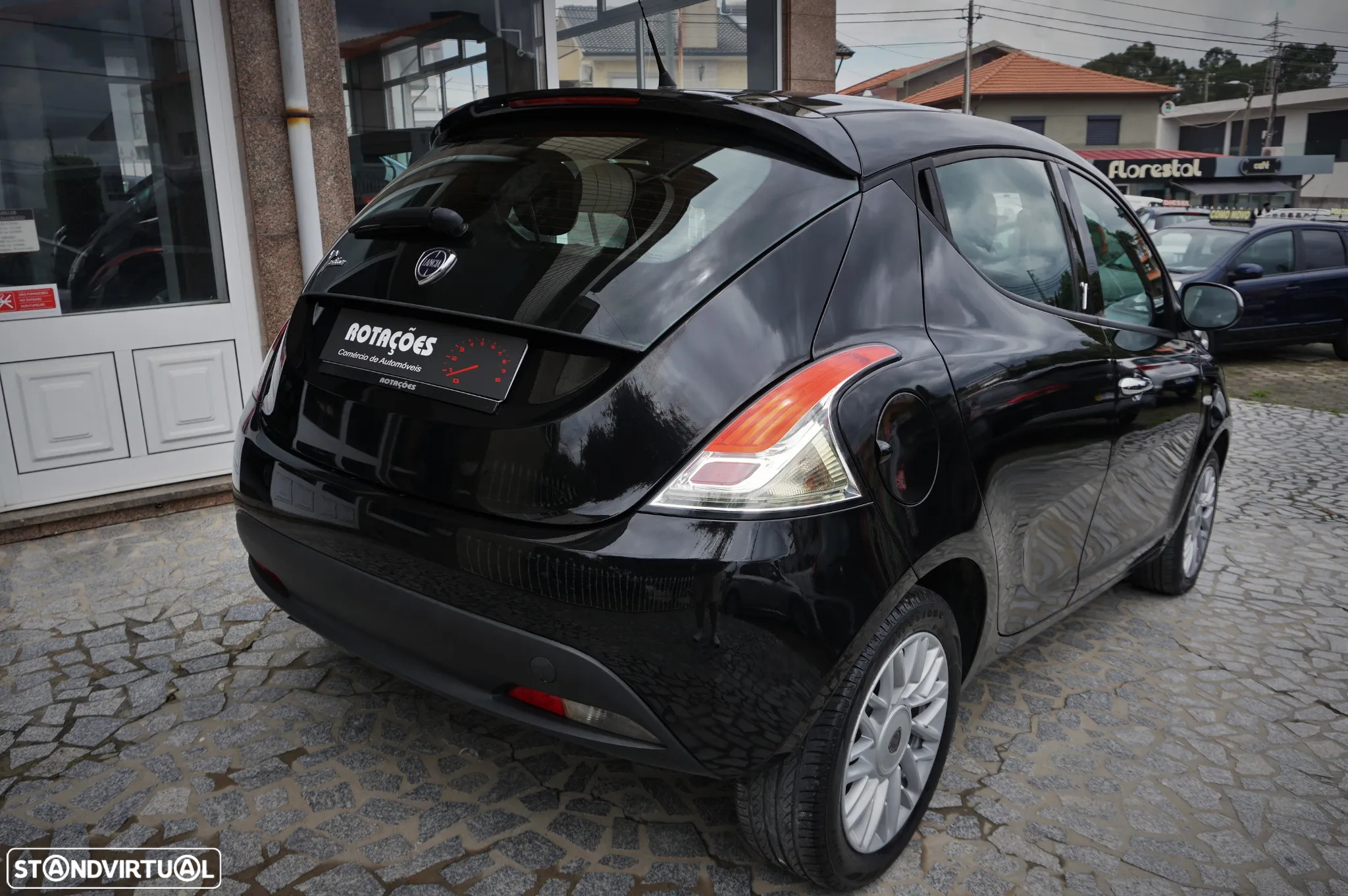 Lancia Ypsilon 1.2 S&S Silver - 5