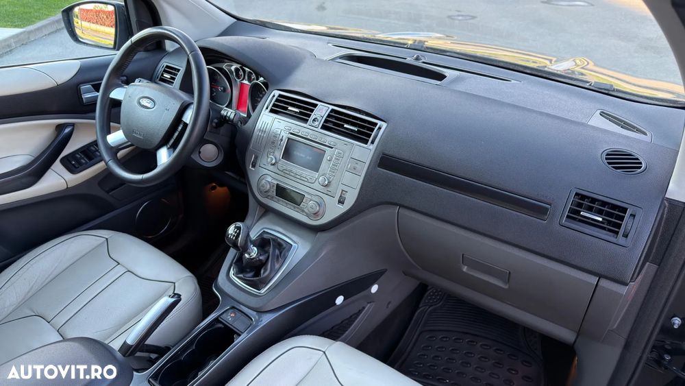 Ford Kuga - 6
