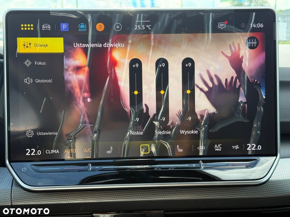 Volkswagen Golf Variant 1.5 eTSI mHEV Life Plus DSG - 23