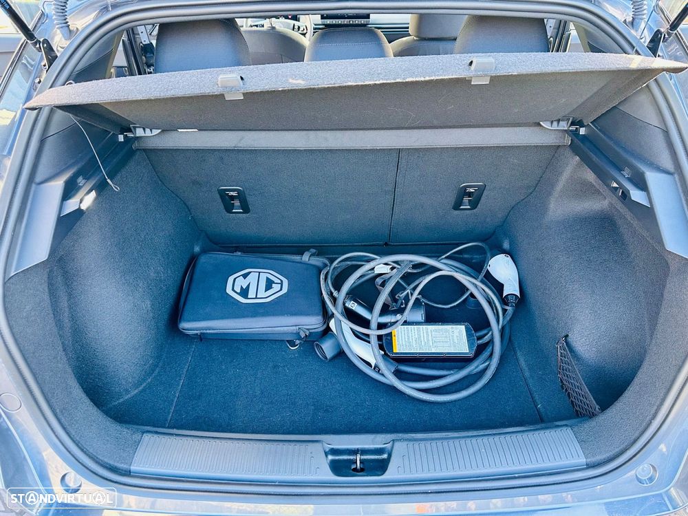 MG MG4 51 kWh Standard - 41