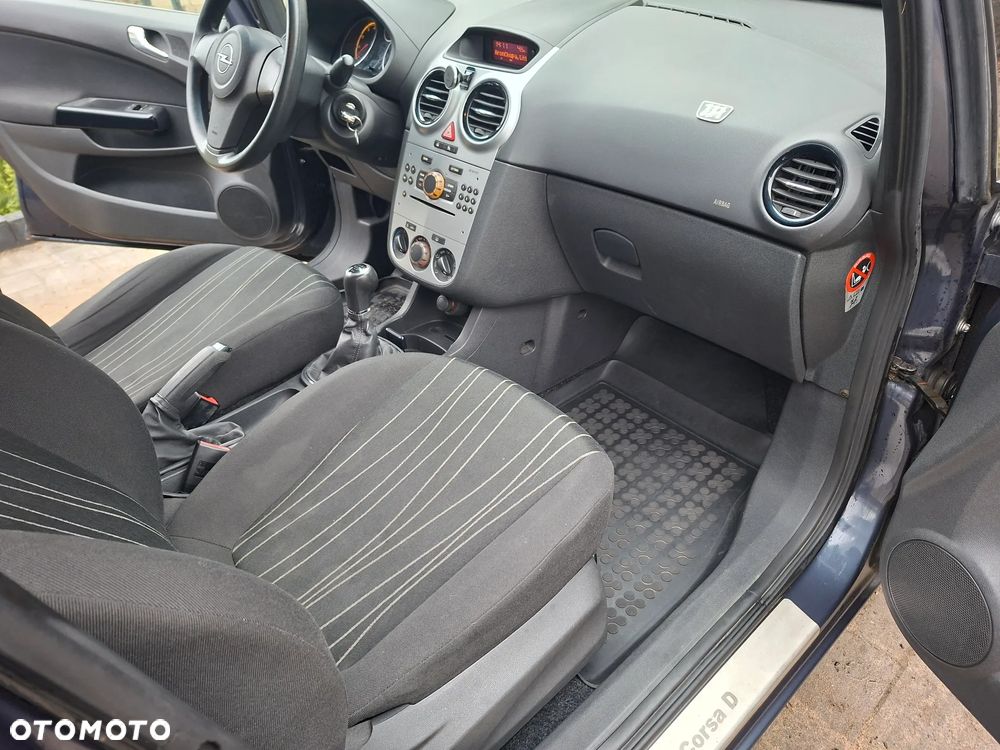 Opel Corsa 1.4 16V Enjoy - 13