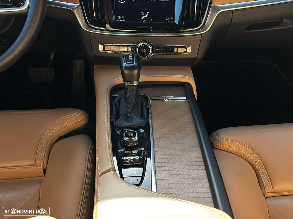 Volvo V90 2.0 D4 Inscription Geartronic - 17