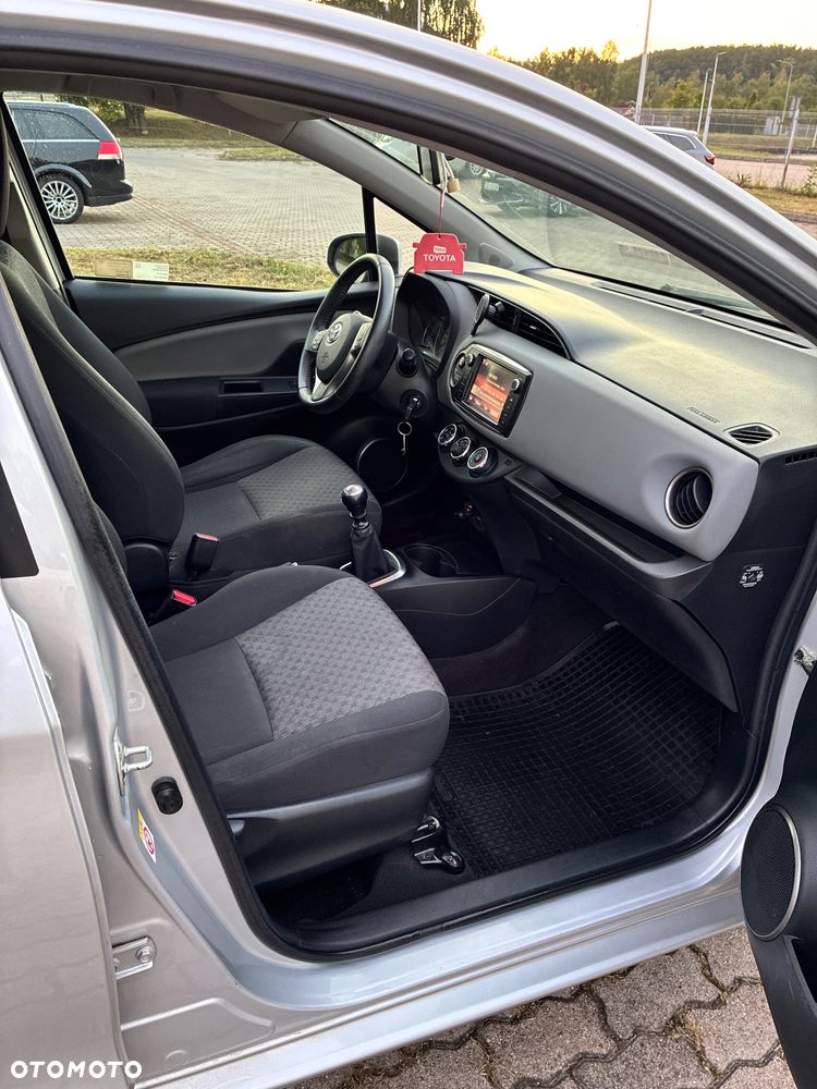 Toyota Yaris 1.33 Active - 19