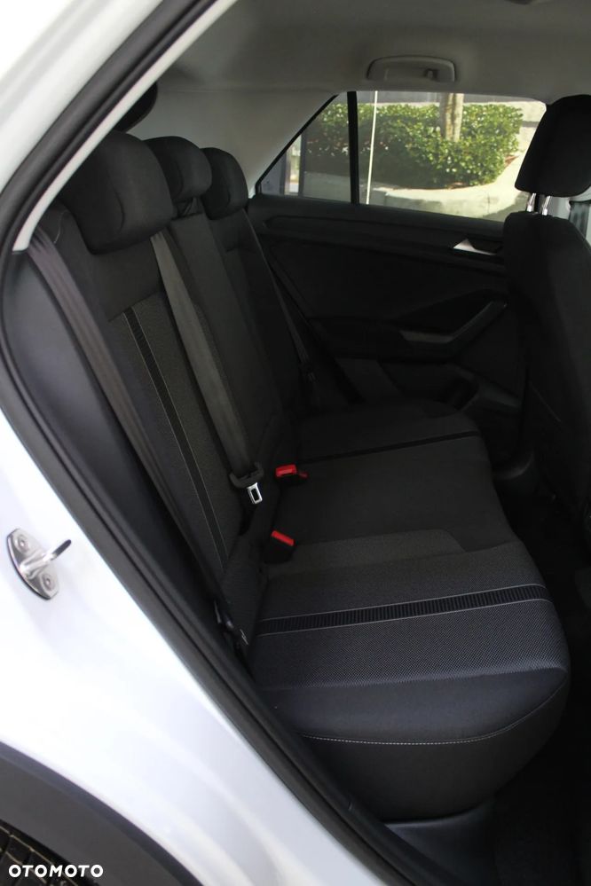 Volkswagen T-Roc 1.5 TSI Life Plus - 6