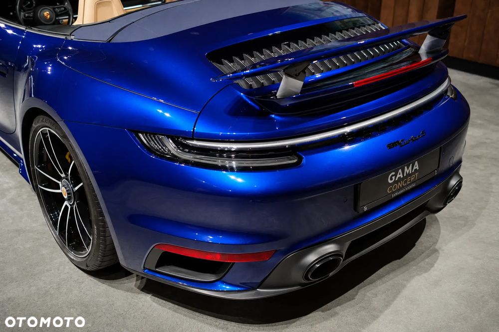 Porsche 911 Turbo S - 6