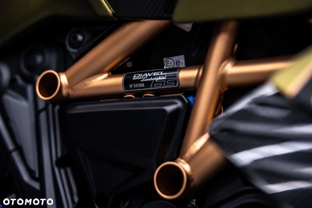 Ducati Diavel - 10