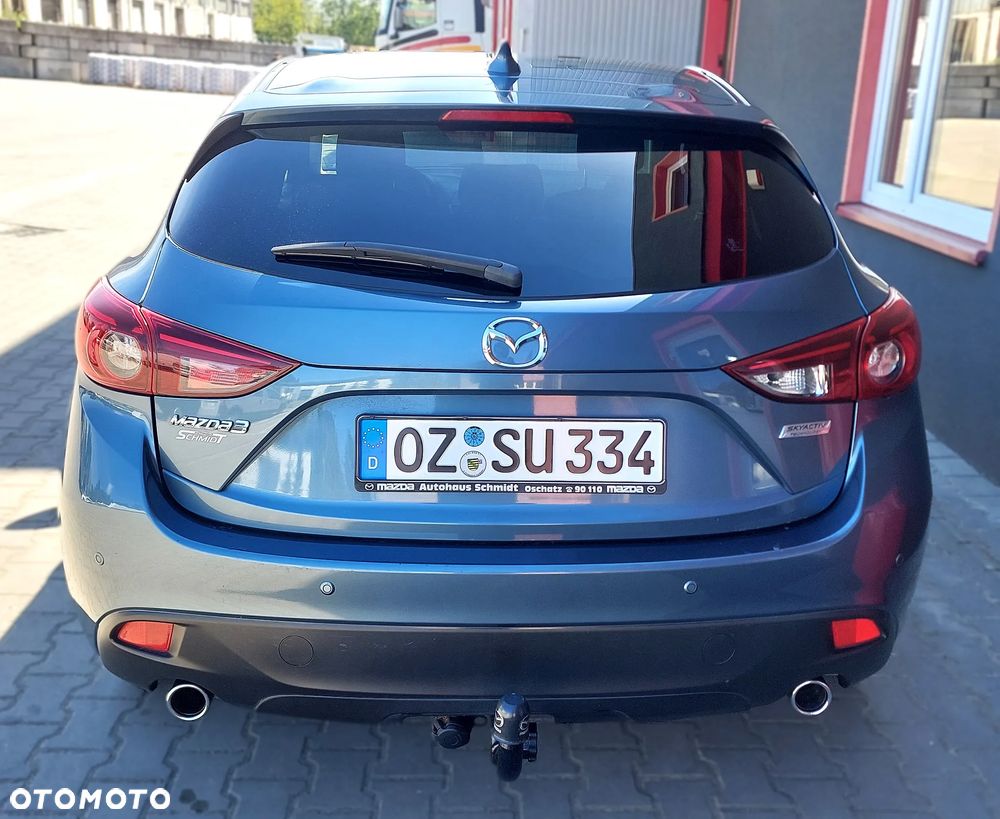 Mazda 3 - 8