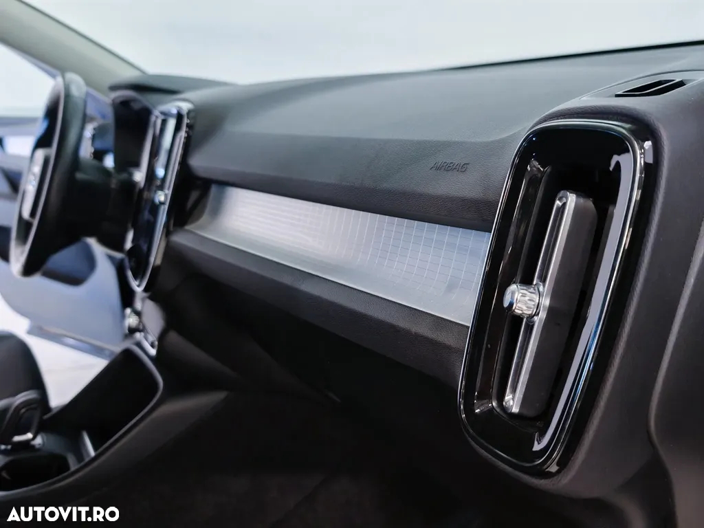 Volvo XC 40 T3 AT8 Momentum - 7