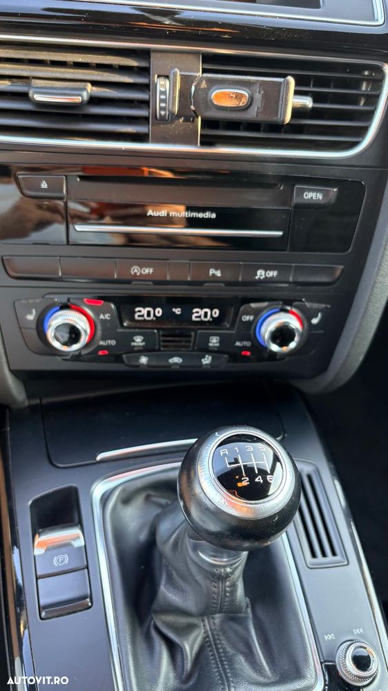 Audi A4 Limuzina 2.0 TDI - 12