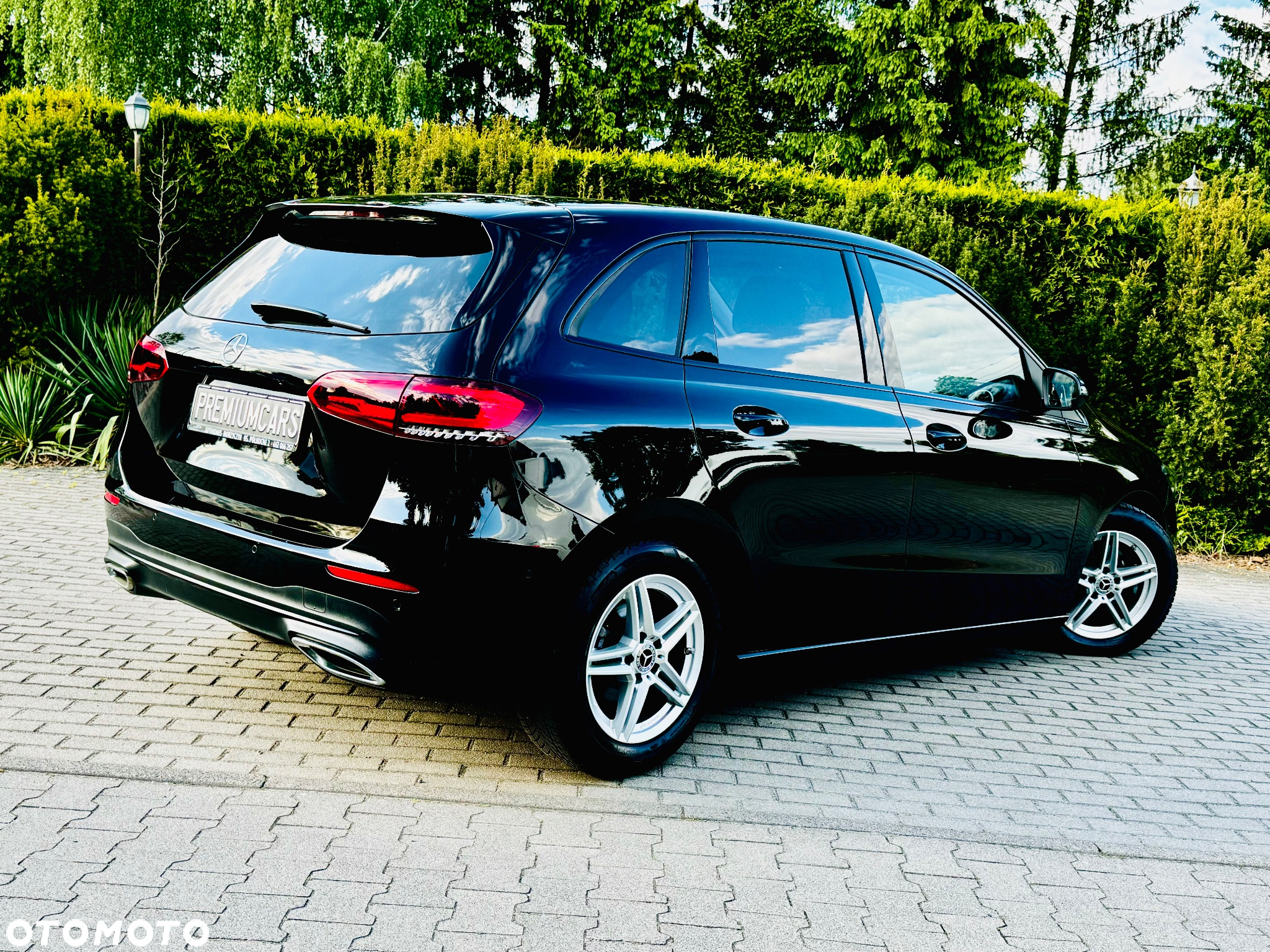 Mercedes-Benz Klasa B 200 d 8G-DCT - 22