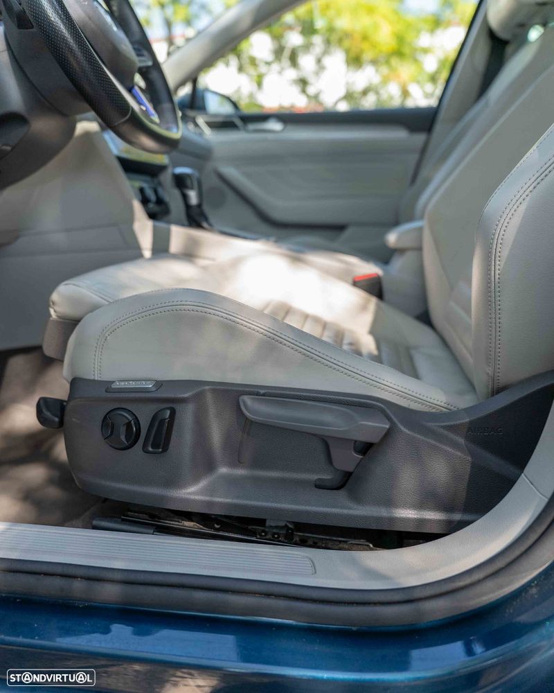 VW Passat Variant 1.4 TSI DSG GTE - 26