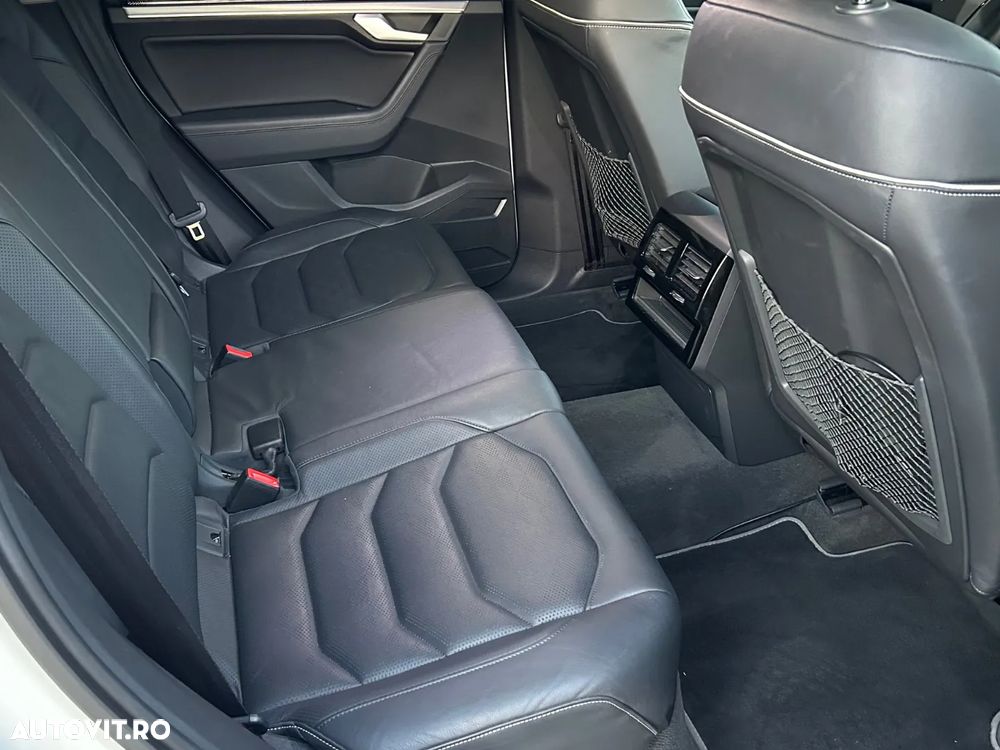 Volkswagen Touareg V6 TDI Elegance - 13