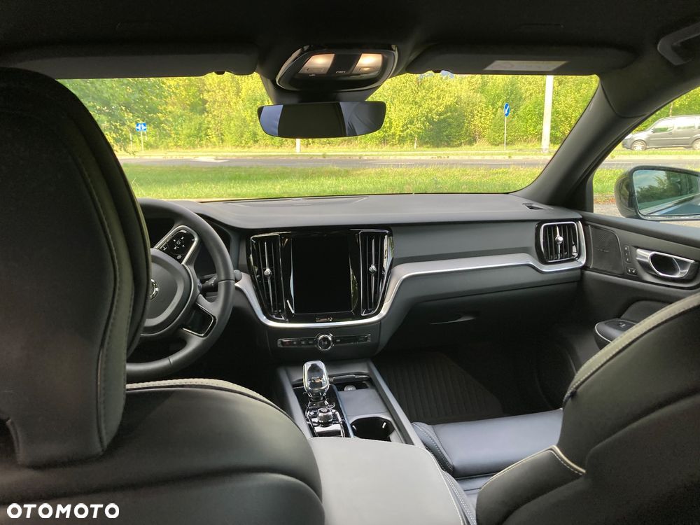 Volvo S60 B4 B Plus Dark - 15