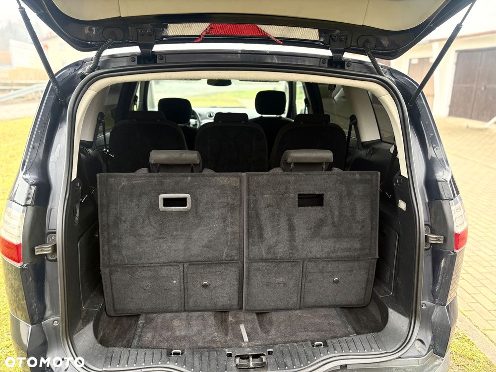 Ford S-Max 2.0 Champions Edition - 13