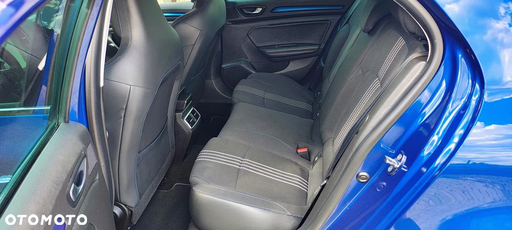 Renault Megane 1.6 TCe GT Line EDC - 33