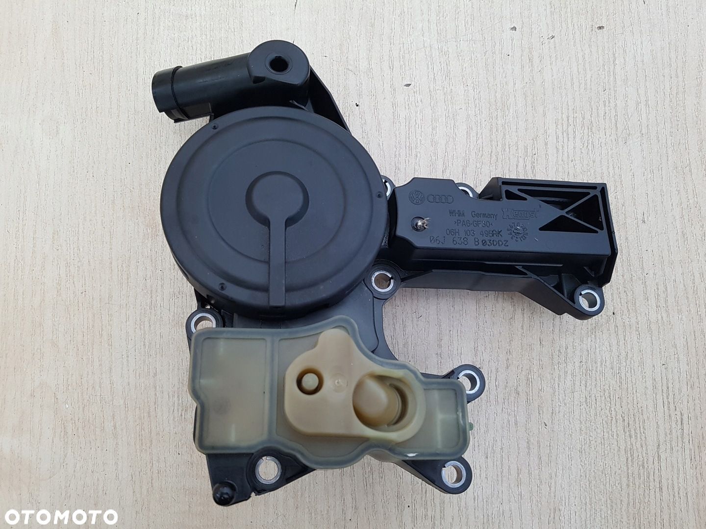 AUDI separator oleju odma 06H103495AK - 1