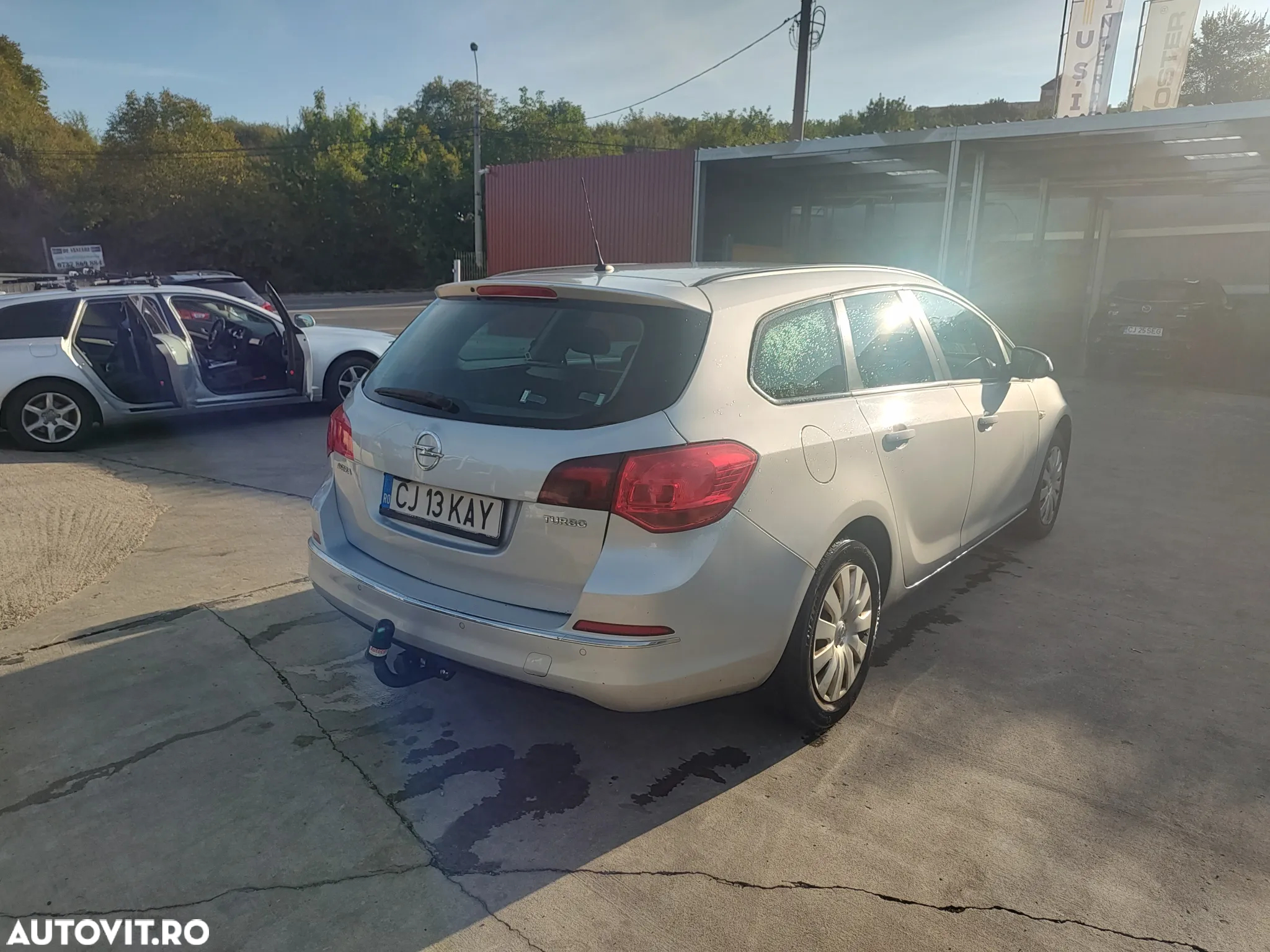 Opel Astra GTC 1.4 Turbo Sport - 3