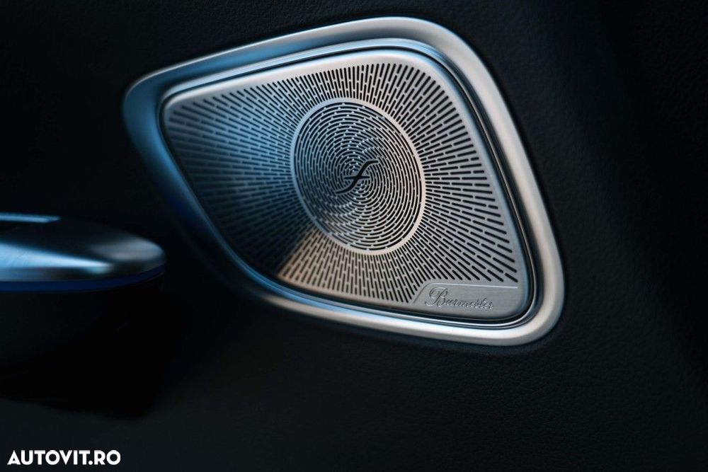 Mercedes-Benz GLC Coupe 300 e 4MATIC - 33