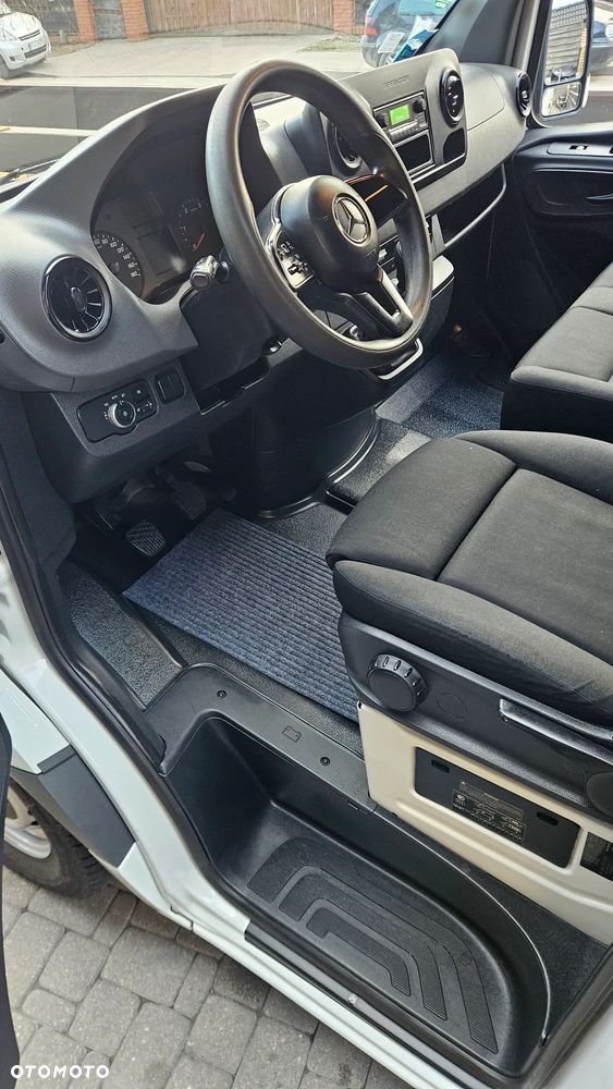 Mercedes-Benz SPRINTER 311CDI 37 - 10