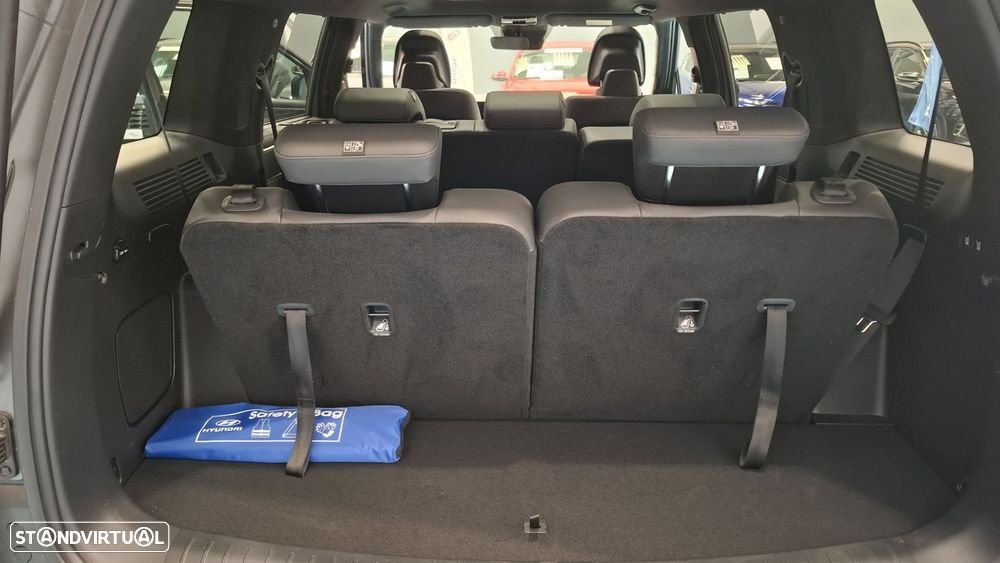 Hyundai Santa Fe 1.6 T-GDI HEV Calligraphy Pack - 16