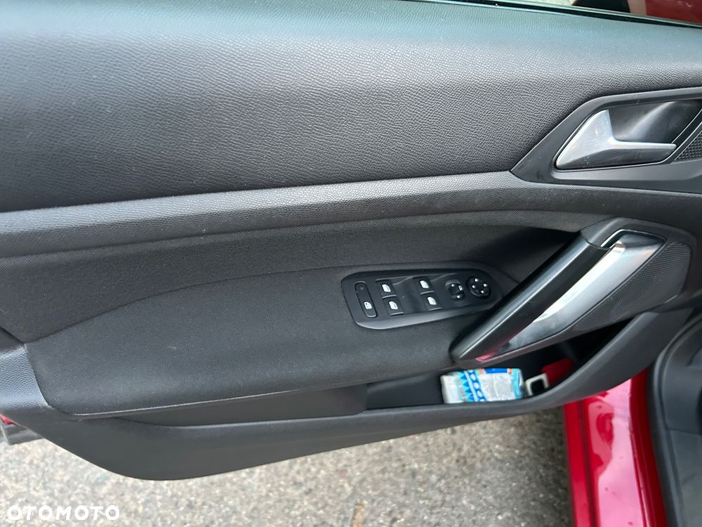 Peugeot 308 1.2 PureTech GPF Active Pack S&S EAT8 - 16