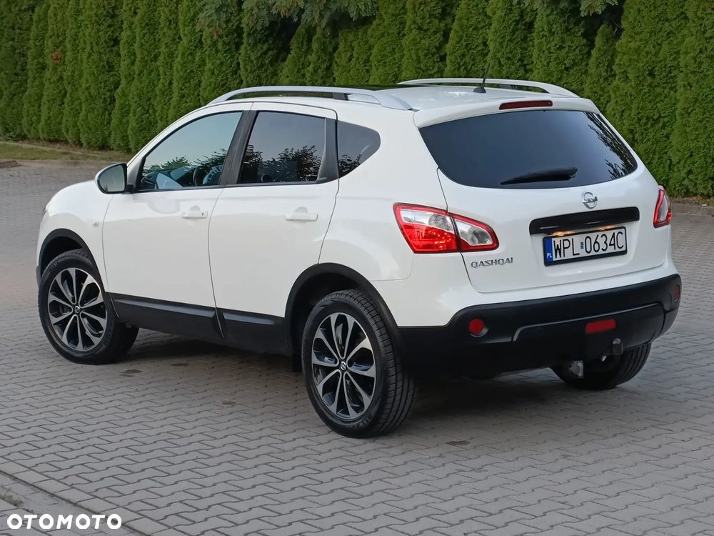 Nissan Qashqai - 13