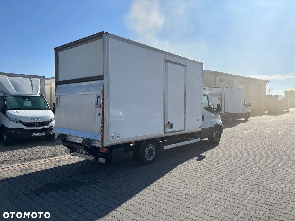 Iveco IVECO  DAILY 35S14 35C18 50C15 50C17 35C14 35C15 35C17 35C18 70C17 72C15 70C18 KONTENER MEBLOWY MEBLOWÓZ - 4