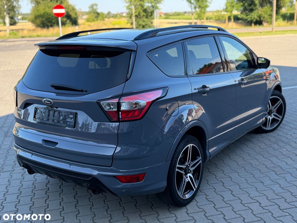 Ford Kuga 2.0 TDCi 4x4 ST-Line - 23