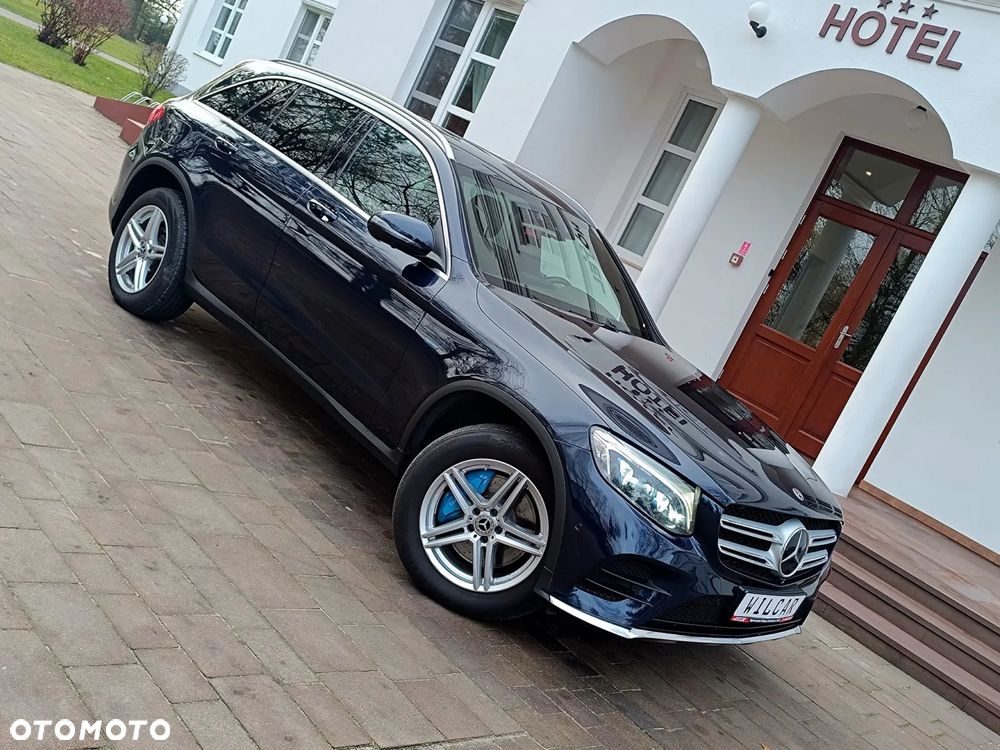 Mercedes-Benz GLC - 11