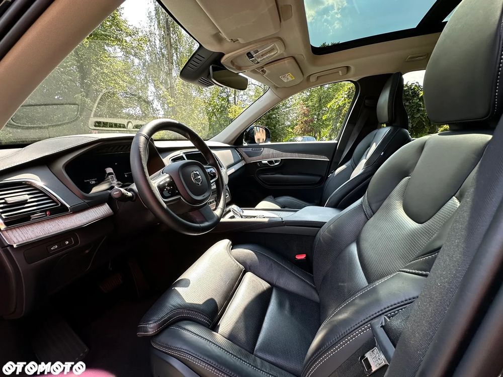 Volvo XC 90 - 10