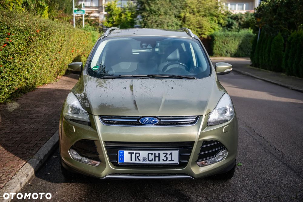Ford Kuga 2.0 TDCi 4x4 Titanium - 2