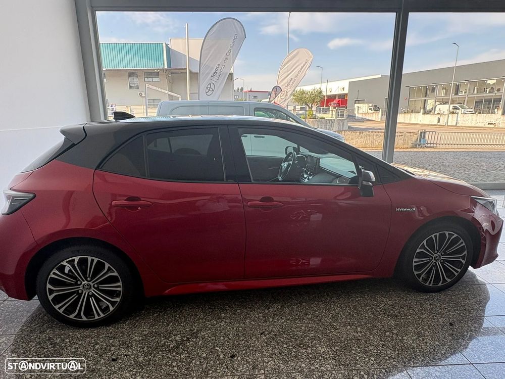 Toyota Corolla 1.8 Hybrid Square Collection - 3