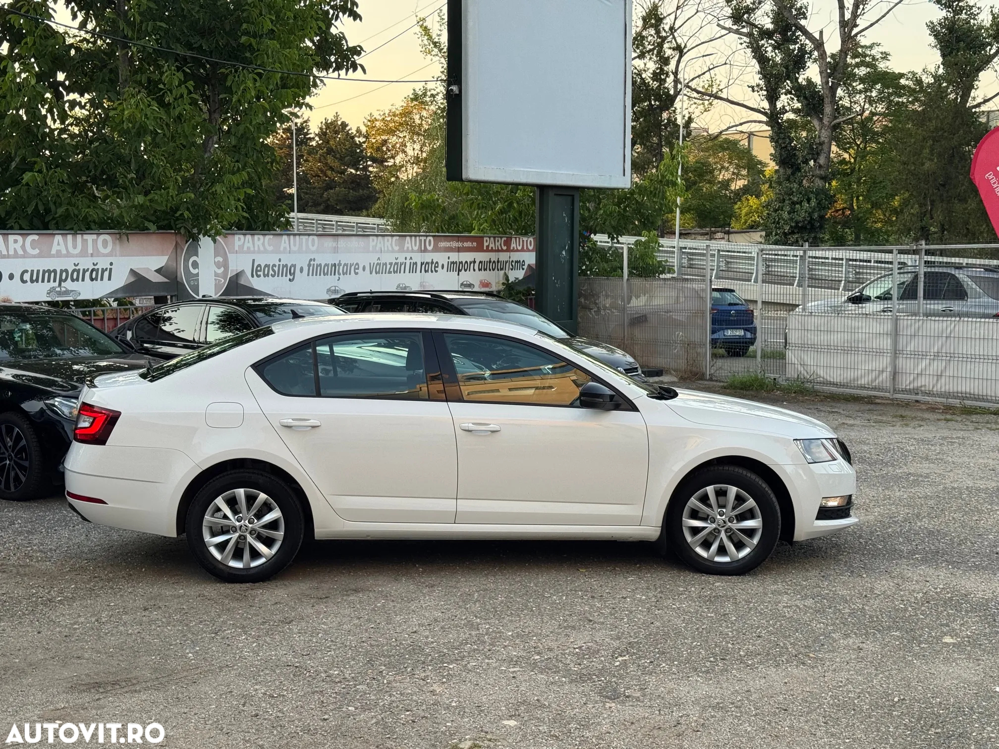 Skoda Octavia - 5