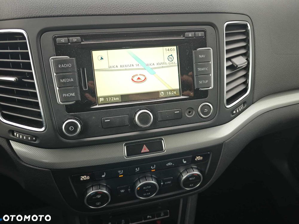 Volkswagen Sharan - 16