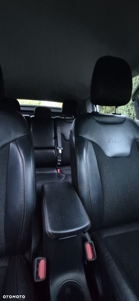 Jeep Compass 1.4 TMair Limited 4WD S&S - 9