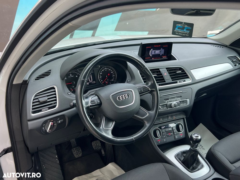 Audi Q3 2.0 TDI Design - 10