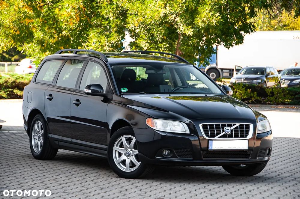 Volvo V70 2.4D Summum - 2