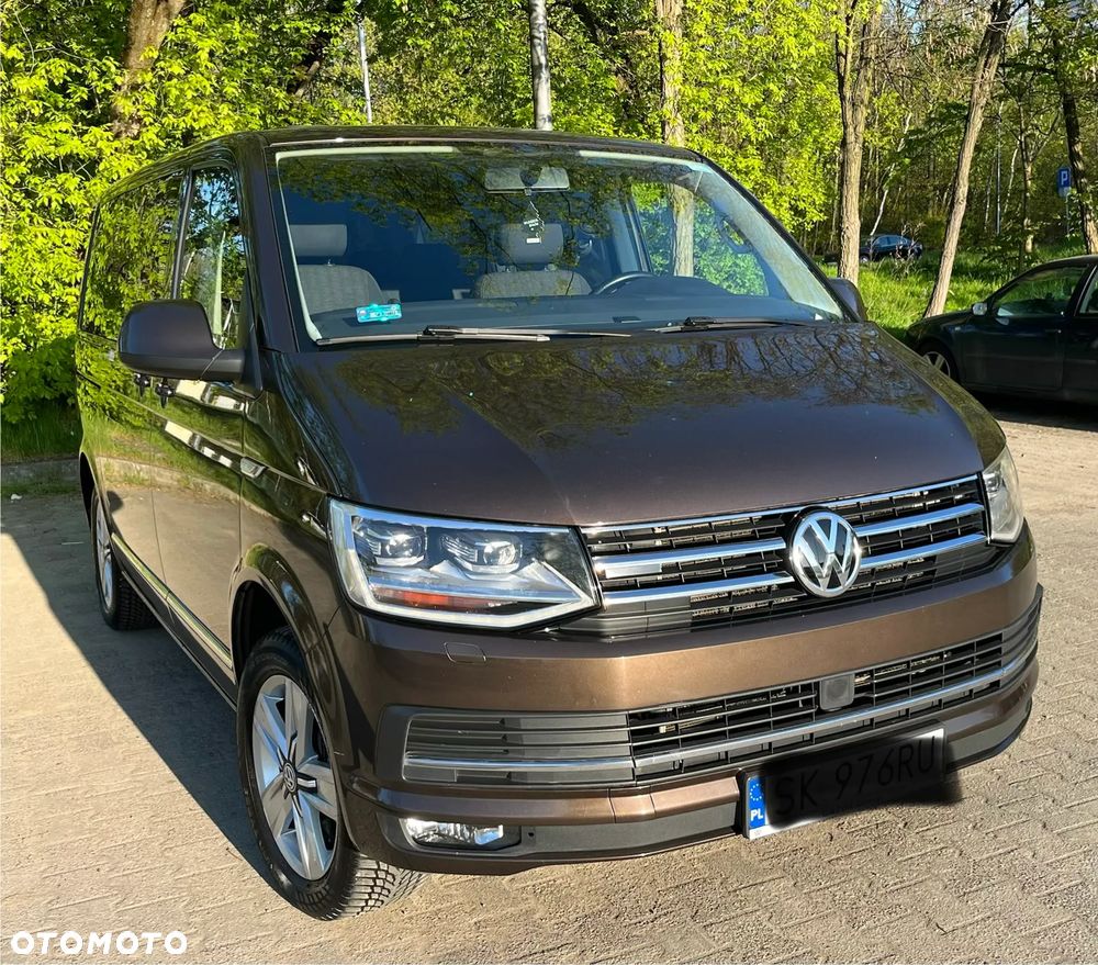 Volkswagen Multivan - 12