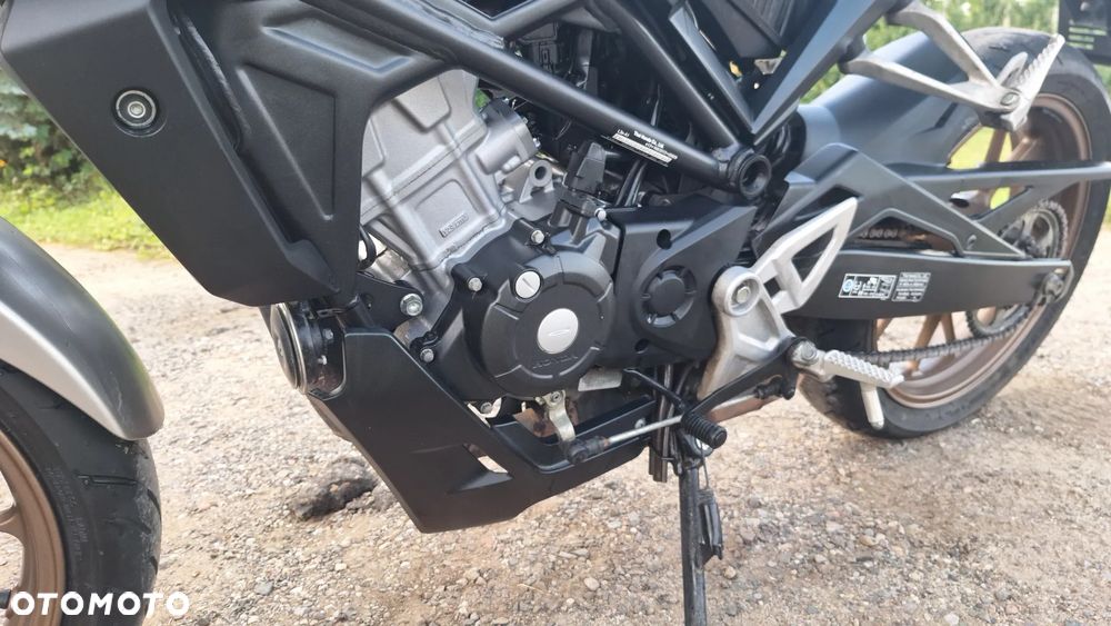 Honda CB - 37