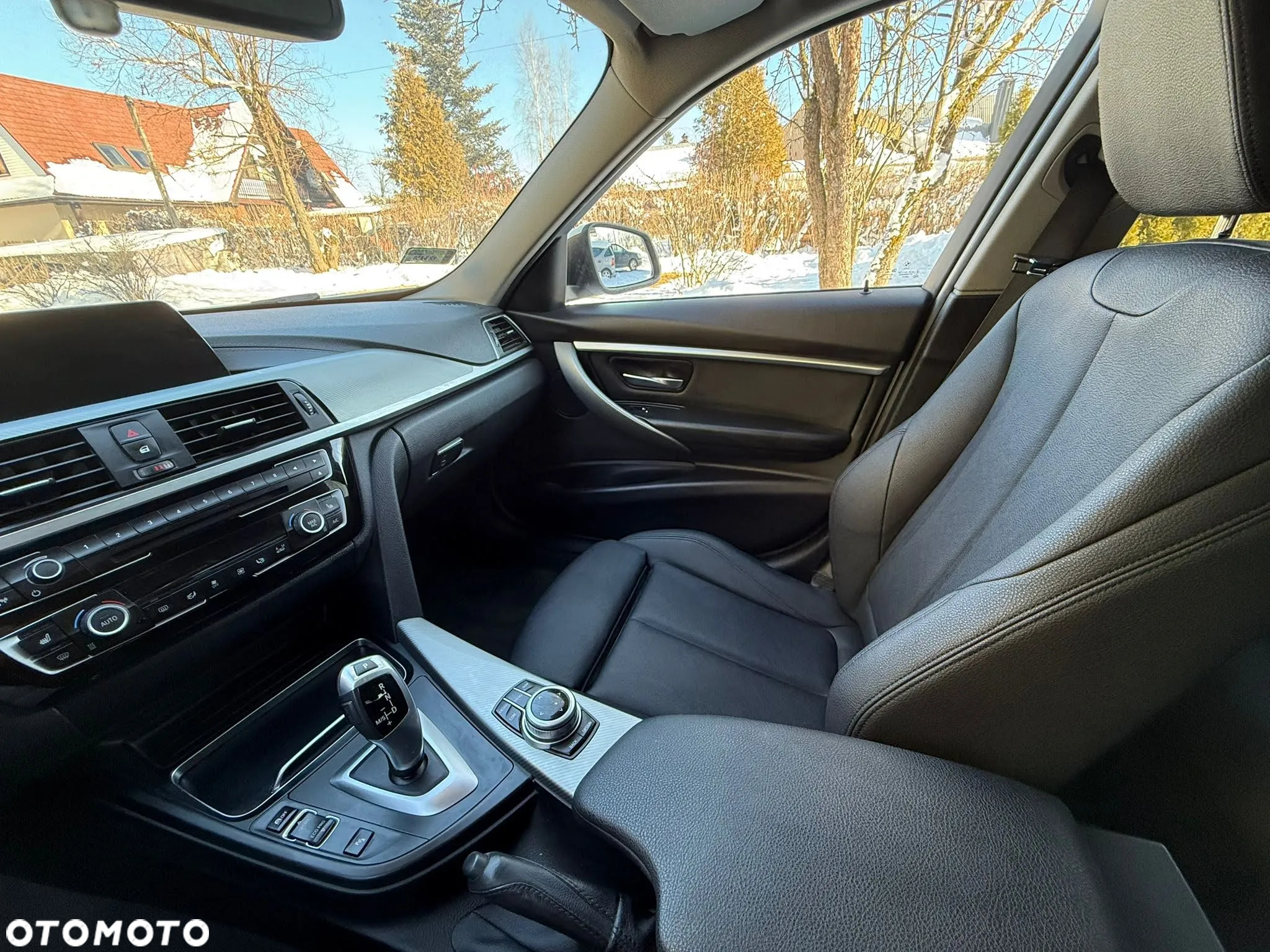 BMW Seria 3 318i Sport Line Shadow - 12