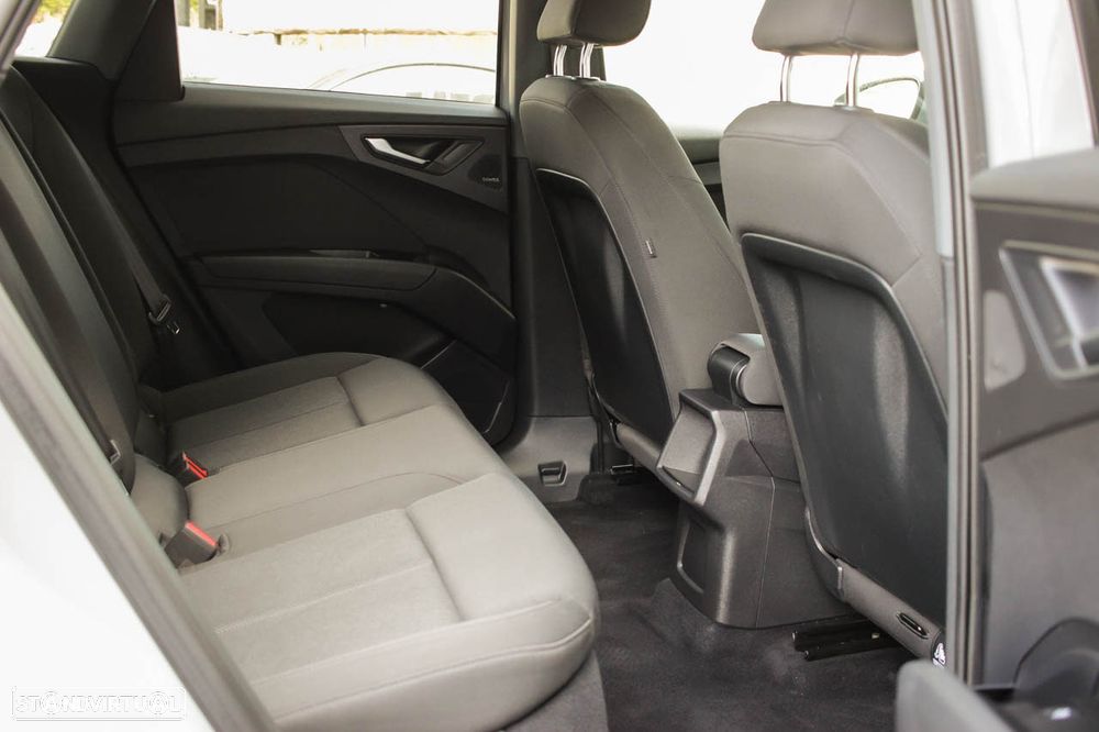 Audi Q4 e-tron 35 - 8
