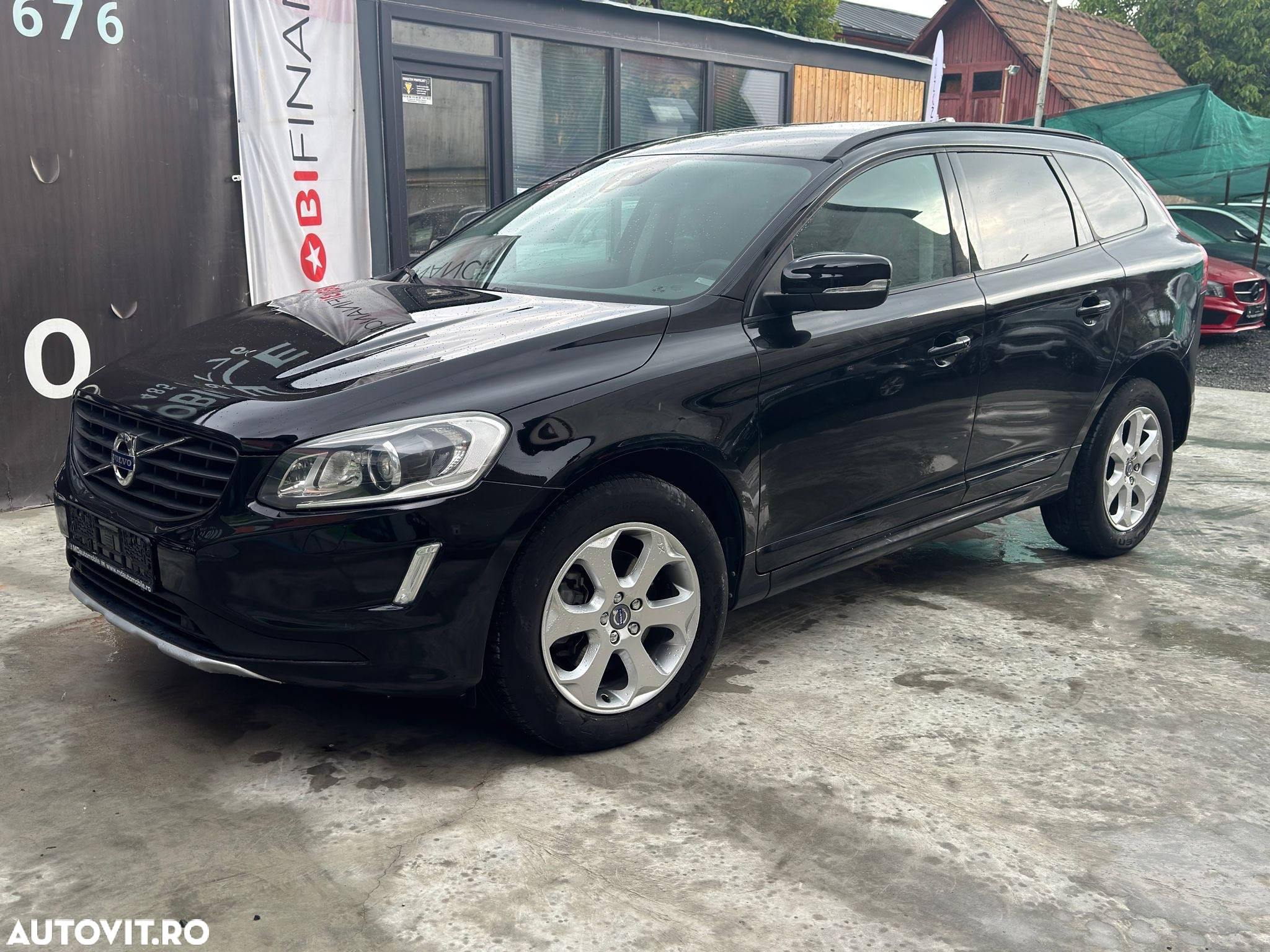 Volvo XC 60 - 24