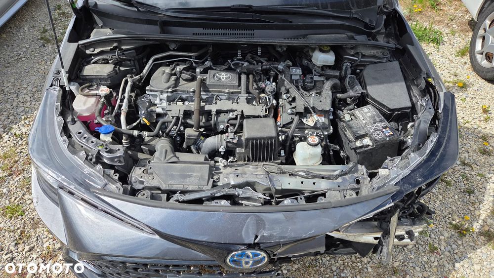 Toyota Corolla 1.8 Hybrid GPF Comfort - 13