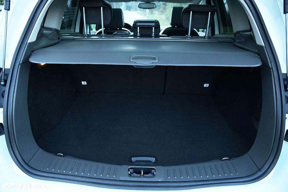 Ford Kuga - 20