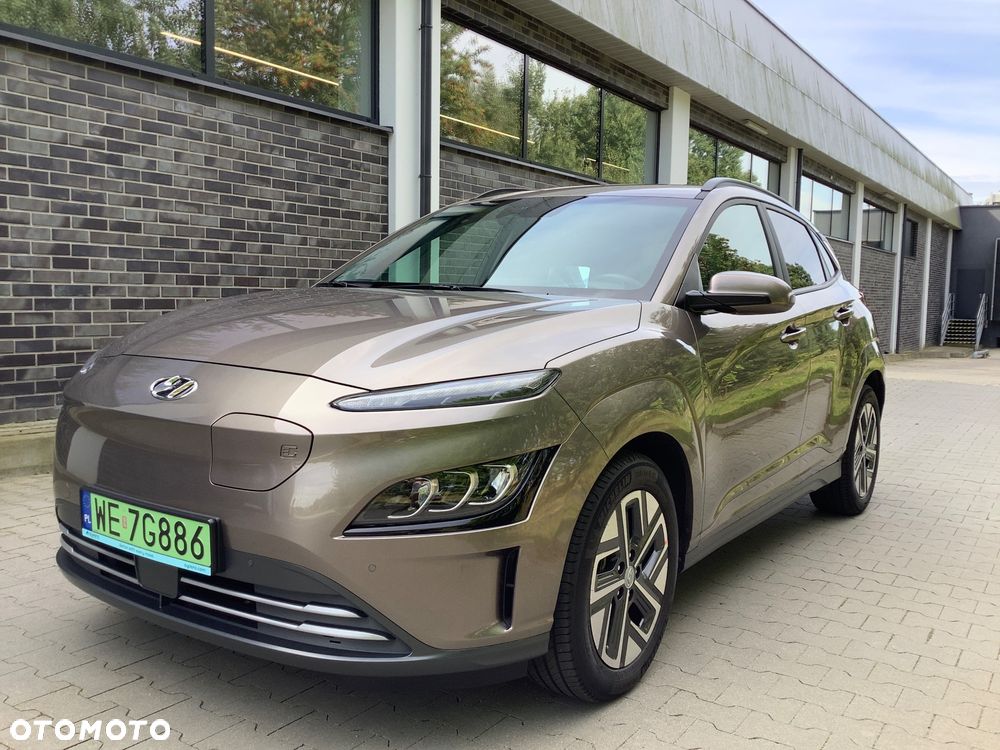Hyundai Kona 64kWh Executive - 7