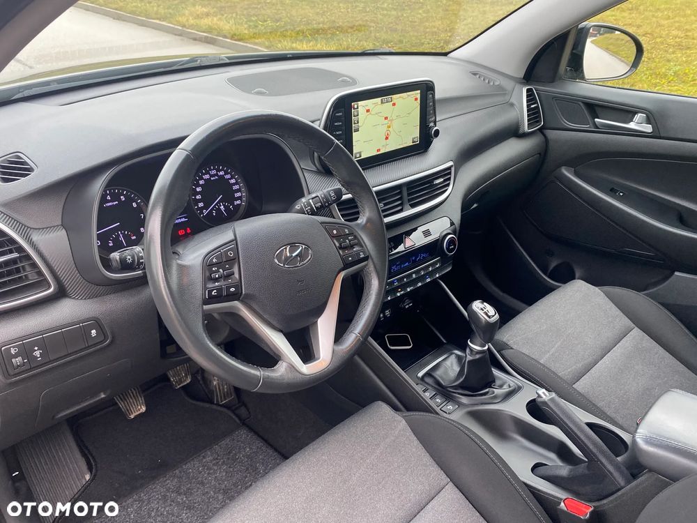 Hyundai Tucson 1.6 GDi 2WD Select - 26