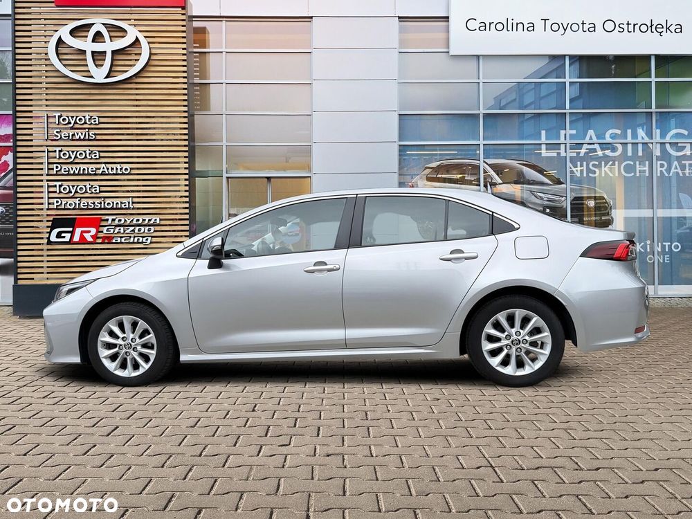 Toyota Corolla - 4