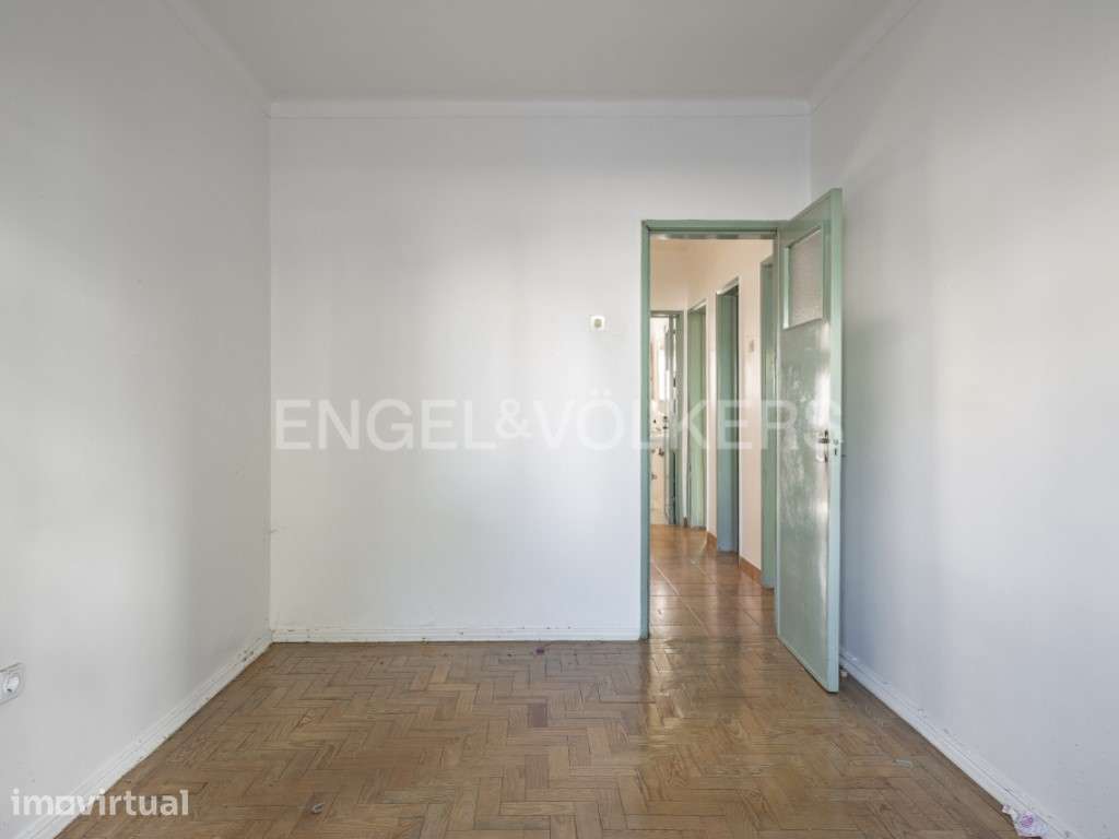 T2 Remodelado com Localização Privilegiada - Grande imagem: 4/33