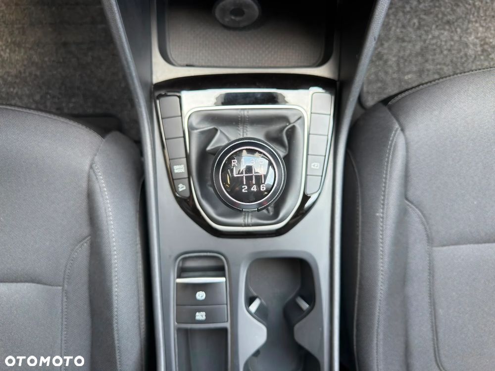 Hyundai Tucson 1.6 T-GDi Pure 2WD - 24