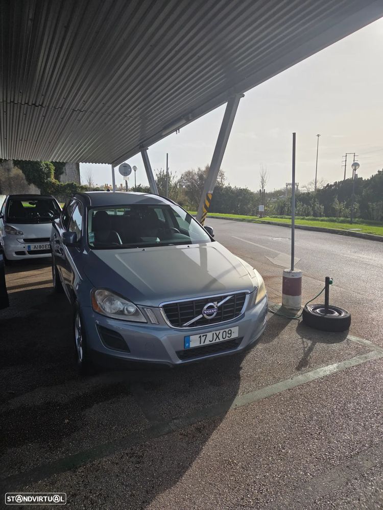 Volvo XC 60 2.0 D3 Drive - 1